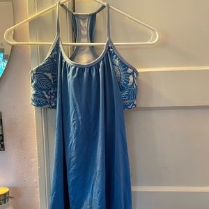 Lululemon Y racerback tank size 6